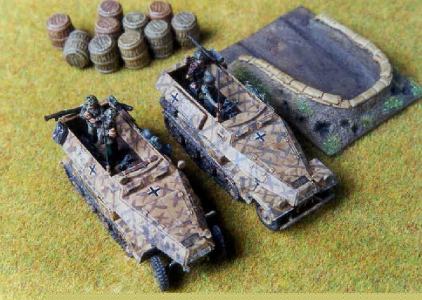 Hanomag 251/2, finished models